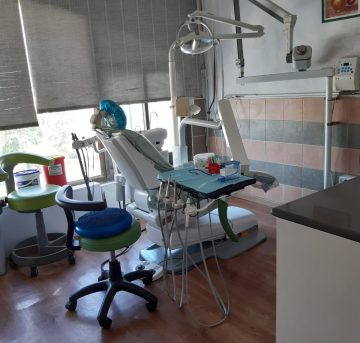  להשכרה חדר טיפולים במרפאת שיניים בירושלים